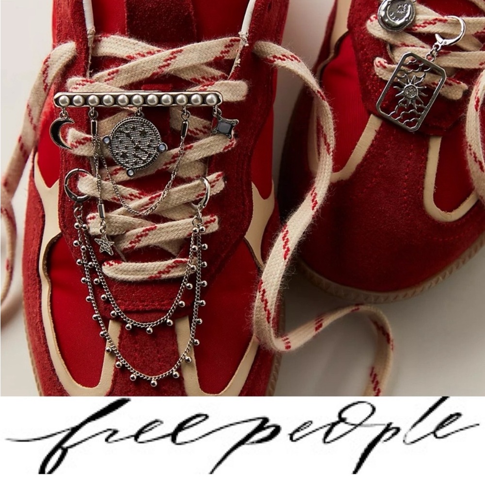 Free People Shoe Charms and Pin Pack❤️ New!